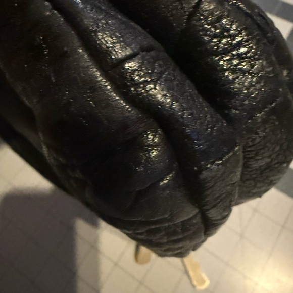 Vince Camuto Lizel Convertible Leather Black Textured Shoulder/Crossbody Bag - Picture 6 of 16